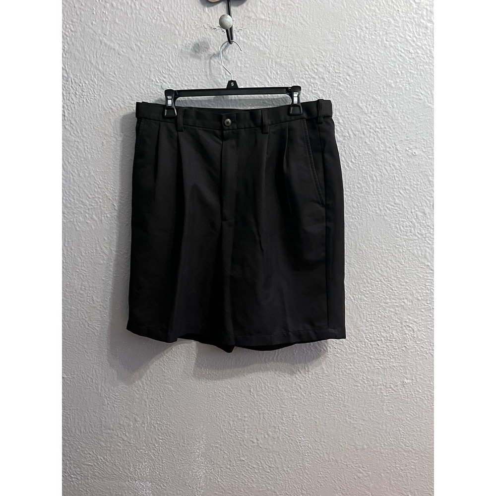Haggar Mens Pleated Shorts Black Size  34 Inseam 9 Inches Adj‎ Waist Vintage